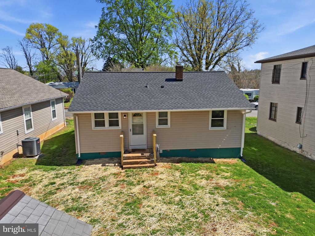 188 PELISO AVE, ORANGE, Virginia 22960, 2 Bedrooms Bedrooms, ,1 BathroomBathrooms,Residential,188 PELISO AVE,VAOR2013704 MLS # VAOR2013704