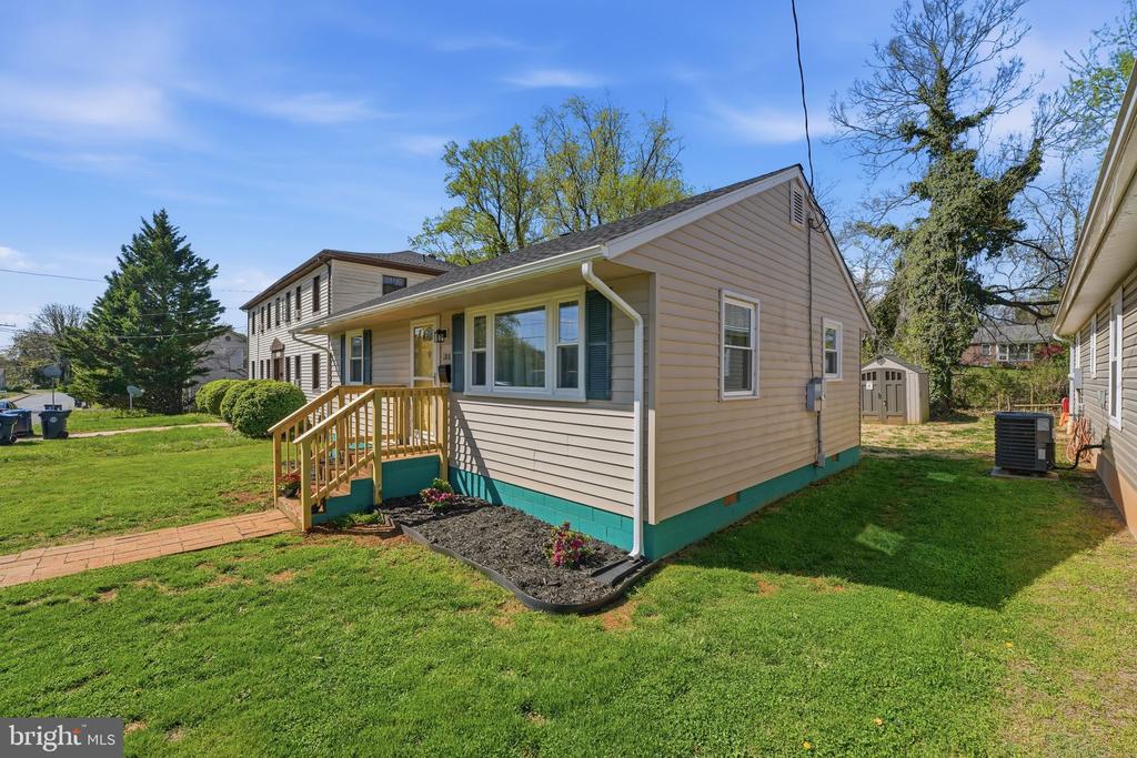 188 PELISO AVE, ORANGE, Virginia 22960, 2 Bedrooms Bedrooms, ,1 BathroomBathrooms,Residential,188 PELISO AVE,VAOR2013704 MLS # VAOR2013704