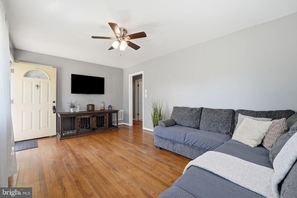 188 PELISO AVE, ORANGE, Virginia 22960, 2 Bedrooms Bedrooms, ,1 BathroomBathrooms,Residential,188 PELISO AVE,VAOR2013704 MLS # VAOR2013704