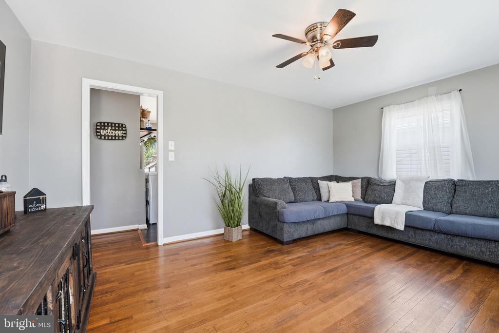 188 PELISO AVE, ORANGE, Virginia 22960, 2 Bedrooms Bedrooms, ,1 BathroomBathrooms,Residential,188 PELISO AVE,VAOR2013704 MLS # VAOR2013704