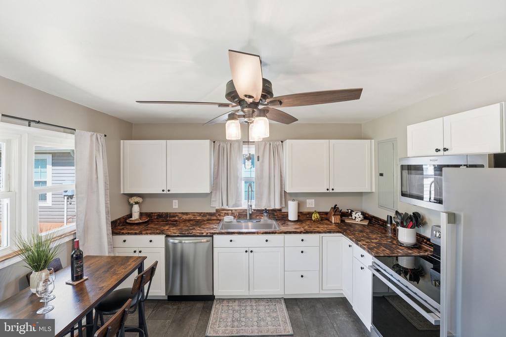 188 PELISO AVE, ORANGE, Virginia 22960, 2 Bedrooms Bedrooms, ,1 BathroomBathrooms,Residential,188 PELISO AVE,VAOR2013704 MLS # VAOR2013704