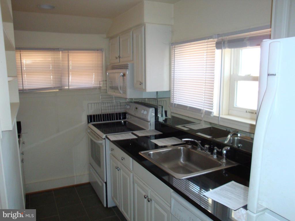 4009 GRACELAND, CATLETT, Virginia, 3 Bedrooms Bedrooms, ,2 BathroomsBathrooms,Residential,4009 GRACELAND,VAFQ2021292 MLS # VAFQ2021292 4009 GRACELAND, CATLETT, Virginia, 3 Bedrooms Bedrooms, ,2 BathroomsBathrooms,Residential,4009 GRACELAND,VAFQ2021292 MLS # VAFQ2021292