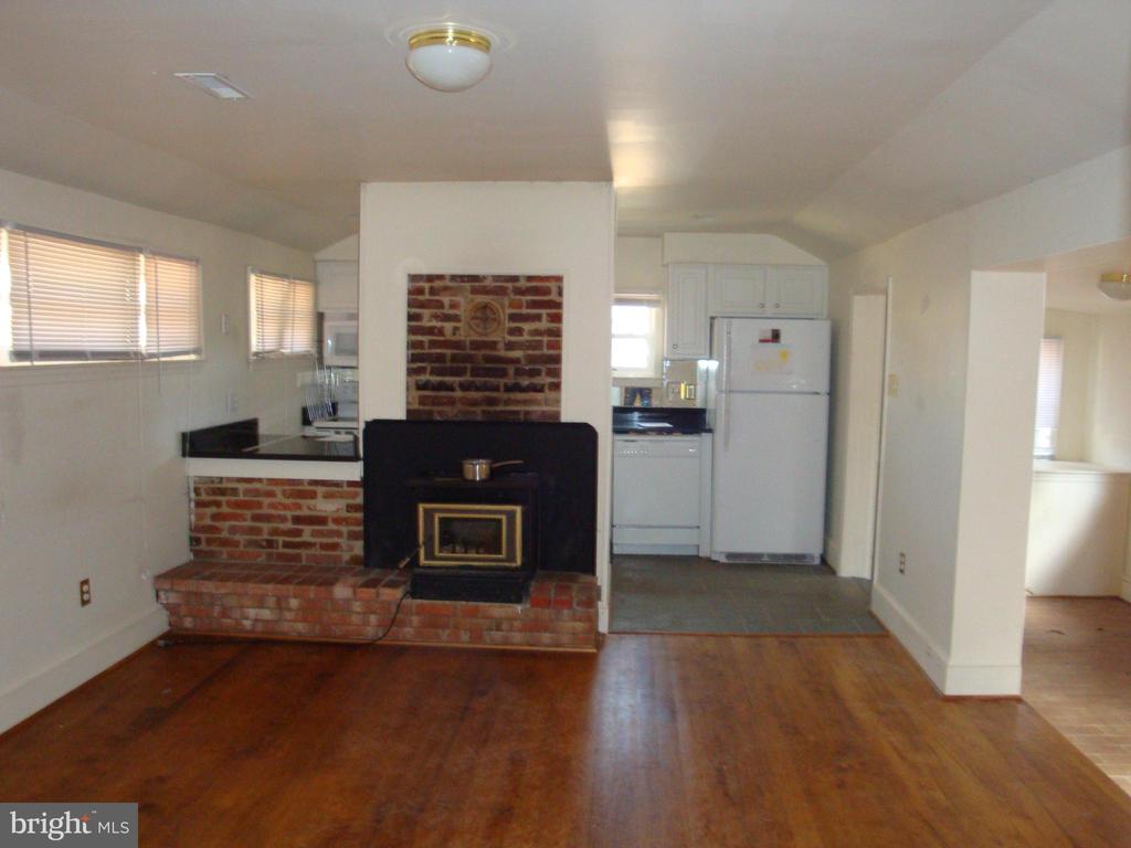 4009 GRACELAND, CATLETT, Virginia, 3 Bedrooms Bedrooms, ,2 BathroomsBathrooms,Residential,4009 GRACELAND,VAFQ2021292 MLS # VAFQ2021292 4009 GRACELAND, CATLETT, Virginia, 3 Bedrooms Bedrooms, ,2 BathroomsBathrooms,Residential,4009 GRACELAND,VAFQ2021292 MLS # VAFQ2021292