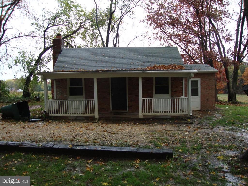 4009 GRACELAND, CATLETT, Virginia, 3 Bedrooms Bedrooms, ,2 BathroomsBathrooms,Residential,4009 GRACELAND,VAFQ2021292 MLS # VAFQ2021292 4009 GRACELAND, CATLETT, Virginia, 3 Bedrooms Bedrooms, ,2 BathroomsBathrooms,Residential,4009 GRACELAND,VAFQ2021292 MLS # VAFQ2021292