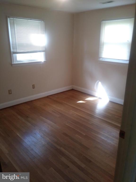 4009 GRACELAND, CATLETT, Virginia, 3 Bedrooms Bedrooms, ,2 BathroomsBathrooms,Residential,4009 GRACELAND,VAFQ2021292 MLS # VAFQ2021292 4009 GRACELAND, CATLETT, Virginia, 3 Bedrooms Bedrooms, ,2 BathroomsBathrooms,Residential,4009 GRACELAND,VAFQ2021292 MLS # VAFQ2021292