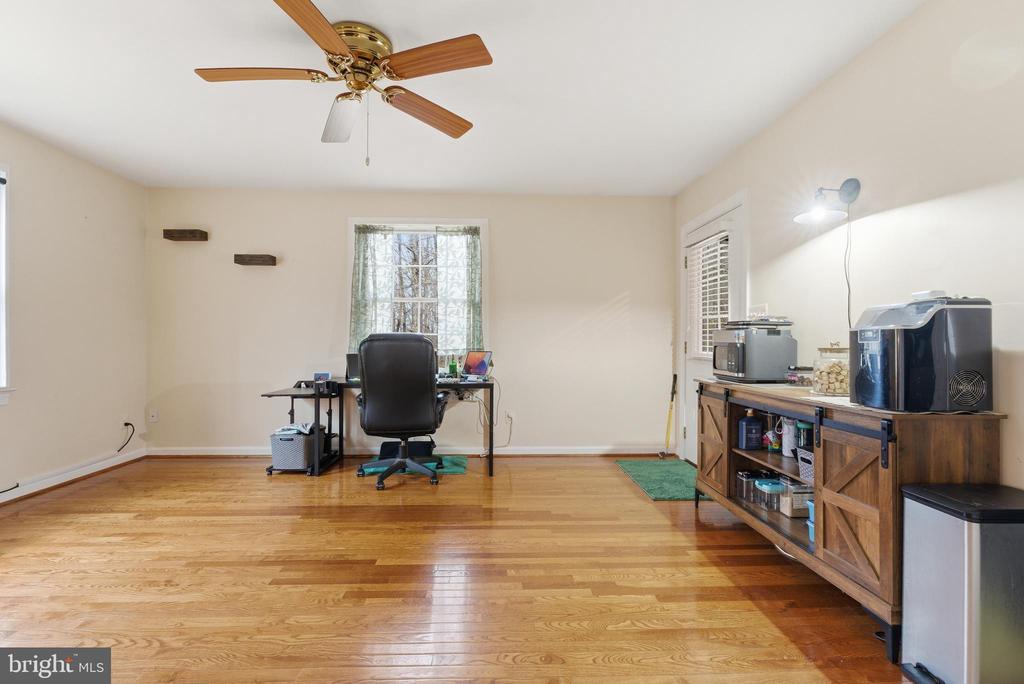 3608 N RED OAK LN, DELAPLANE, Virginia, 4 Bedrooms Bedrooms, ,4 BathroomsBathrooms,Residential,3608 N RED OAK LN,VAFQ2021324 MLS # VAFQ2021324 3608 N RED OAK LN, DELAPLANE, Virginia, 4 Bedrooms Bedrooms, ,4 BathroomsBathrooms,Residential,3608 N RED OAK LN,VAFQ2021324 MLS # VAFQ2021324