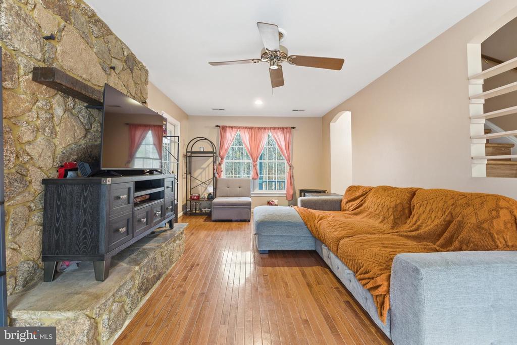 3608 N RED OAK LN, DELAPLANE, Virginia, 4 Bedrooms Bedrooms, ,4 BathroomsBathrooms,Residential,3608 N RED OAK LN,VAFQ2021324 MLS # VAFQ2021324 3608 N RED OAK LN, DELAPLANE, Virginia, 4 Bedrooms Bedrooms, ,4 BathroomsBathrooms,Residential,3608 N RED OAK LN,VAFQ2021324 MLS # VAFQ2021324