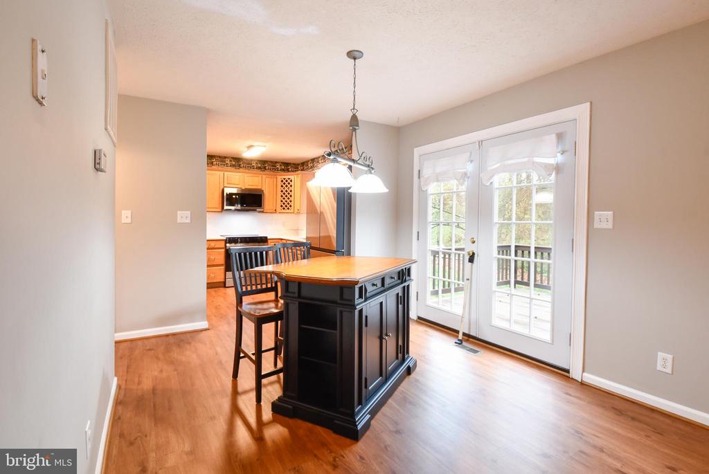 11500 DUCHESS DR, FREDERICKSBURG, Virginia 22408, 4 Bedrooms Bedrooms, ,Residential,KINGSWOOD HOA,11500 DUCHESS DR,VASP2040664 MLS # VASP2040664