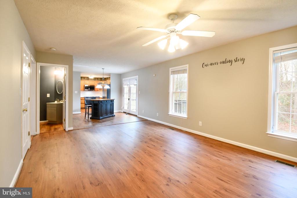 11500 DUCHESS DR, FREDERICKSBURG, Virginia 22408, 4 Bedrooms Bedrooms, ,Residential,KINGSWOOD HOA,11500 DUCHESS DR,VASP2040664 MLS # VASP2040664