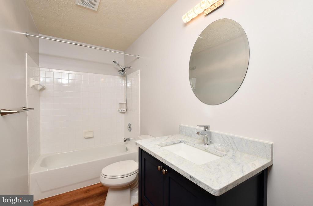 11500 DUCHESS DR, FREDERICKSBURG, Virginia 22408, 4 Bedrooms Bedrooms, ,Residential,KINGSWOOD HOA,11500 DUCHESS DR,VASP2040664 MLS # VASP2040664