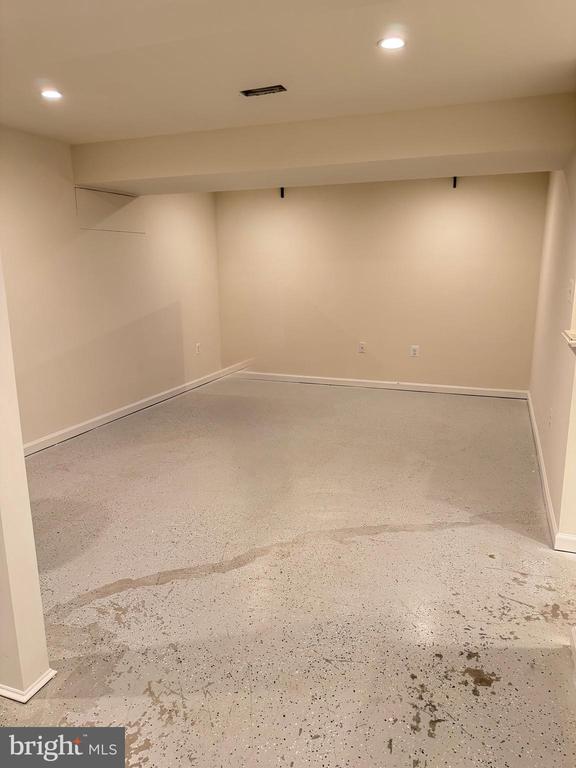 11733 JAMES MADISON HWY, CULPEPER, Virginia 22701, 5 Bedrooms Bedrooms, ,3 BathroomsBathrooms,Residential,11733 JAMES MADISON HWY,VACU2013240 MLS # VACU2013240