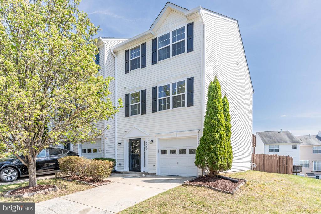 7308 WYTHEVILLE CIR, FREDERICKSBURG, Virginia 22407, 3 Bedrooms Bedrooms, ,2 BathroomsBathrooms,Residential,7308 WYTHEVILLE CIR,VASP2040636 MLS # VASP2040636