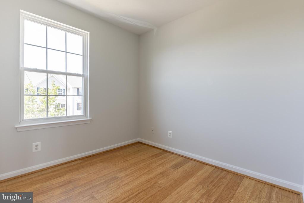 7308 WYTHEVILLE CIR, FREDERICKSBURG, Virginia 22407, 3 Bedrooms Bedrooms, ,2 BathroomsBathrooms,Residential,7308 WYTHEVILLE CIR,VASP2040636 MLS # VASP2040636