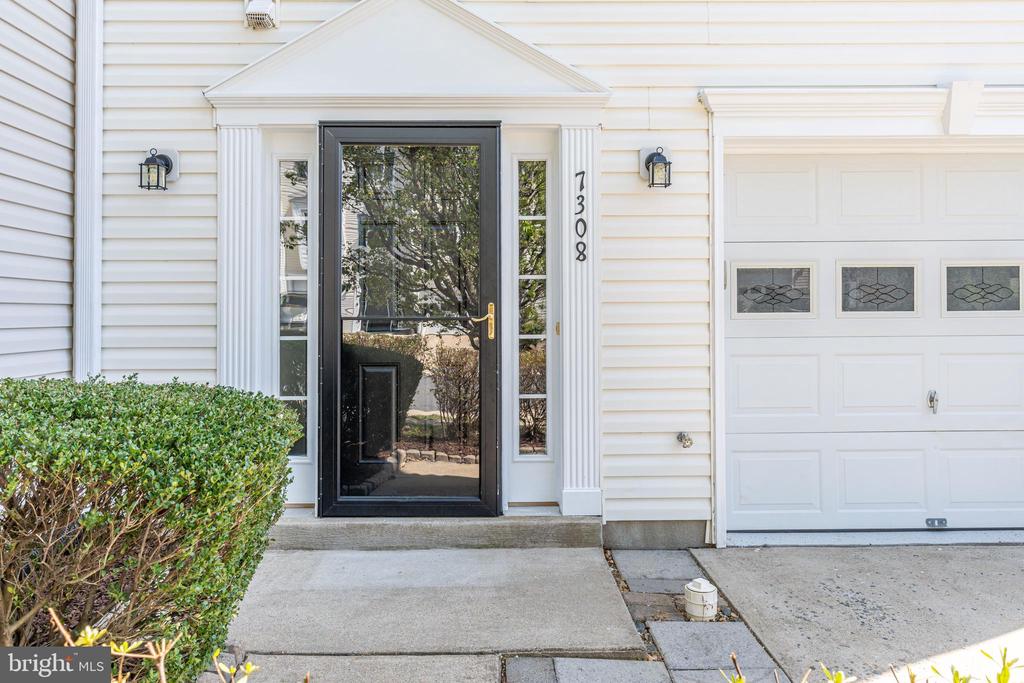 7308 WYTHEVILLE CIR, FREDERICKSBURG, Virginia 22407, 3 Bedrooms Bedrooms, ,2 BathroomsBathrooms,Residential,7308 WYTHEVILLE CIR,VASP2040636 MLS # VASP2040636