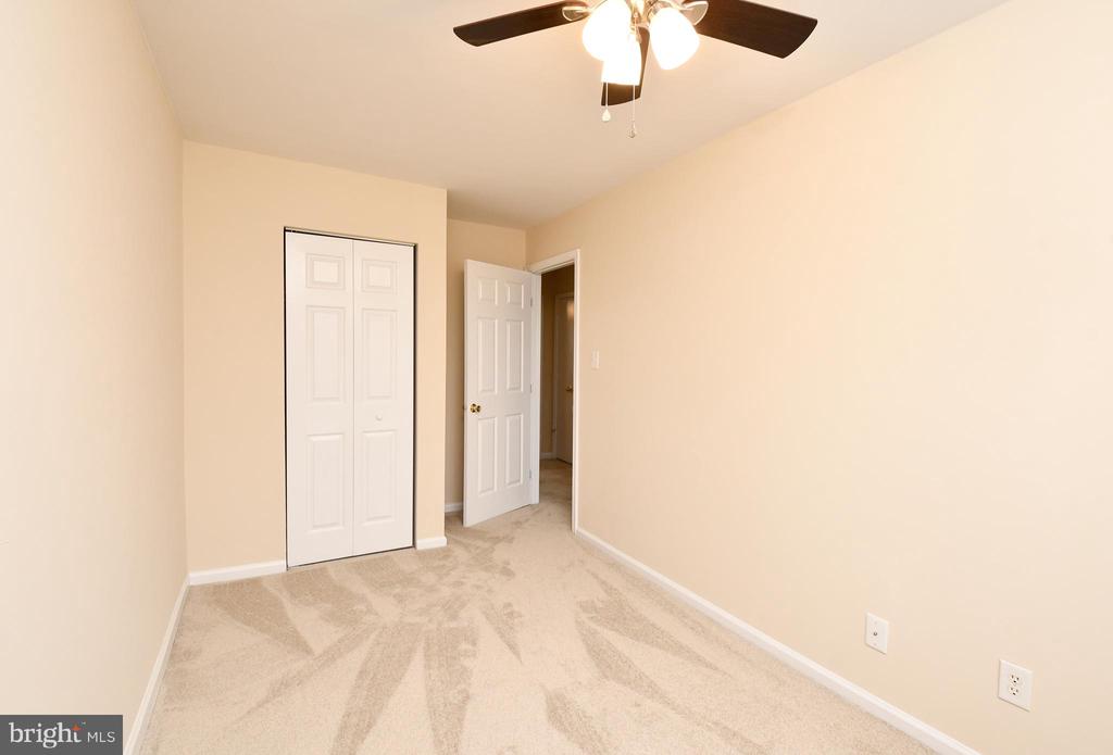 303 OLDE GREENWICH DR, FREDERICKSBURG, Virginia 22408, 3 Bedrooms Bedrooms, ,1 BathroomBathrooms,Residential,OLDE GREENWICH,303 OLDE GREENWICH DR,VASP2040676 MLS # VASP2040676