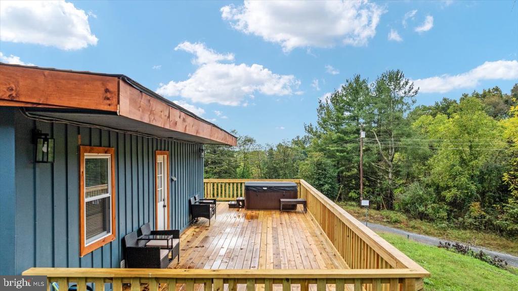 319 LAKE DR, LURAY, Virginia 22835, 3 Bedrooms Bedrooms, ,2 BathroomsBathrooms,Residential,319 LAKE DR,VAPA2006266 MLS # VAPA2006266