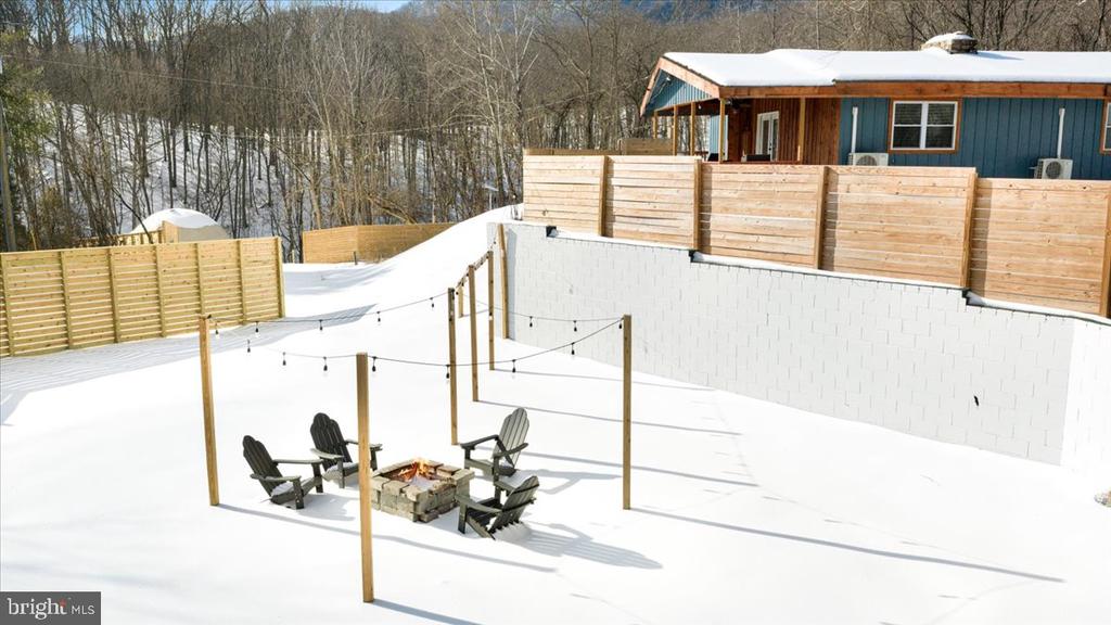 319 LAKE DR, LURAY, Virginia 22835, 3 Bedrooms Bedrooms, ,2 BathroomsBathrooms,Residential,319 LAKE DR,VAPA2006266 MLS # VAPA2006266