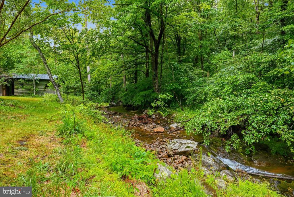 326 KEYSER RUN RD, WASHINGTON, Virginia 22747, 3 Bedrooms Bedrooms, ,1 BathroomBathrooms,Residential,326 KEYSER RUN RD,VARP2002574 MLS # VARP2002574