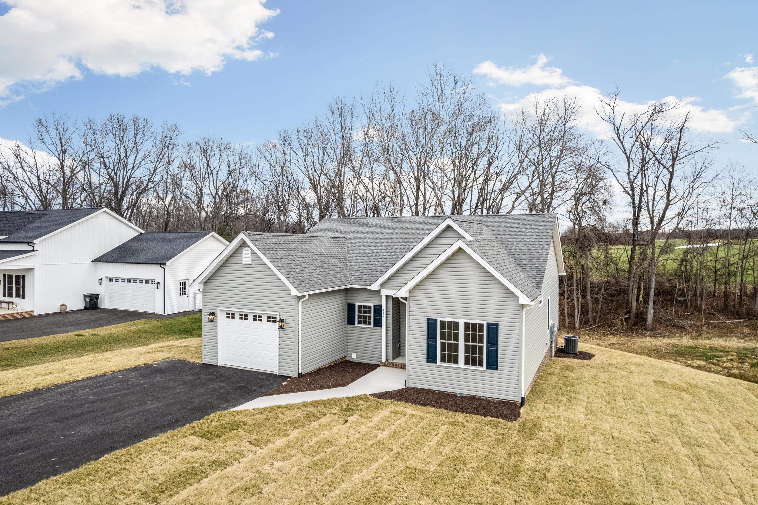 117 SPRING RIDGE DR, STUARTS DRAFT, Virginia 24477, 3 Bedrooms Bedrooms, ,2 BathroomsBathrooms,Residential,117 SPRING RIDGE DR,668751 MLS # 668751