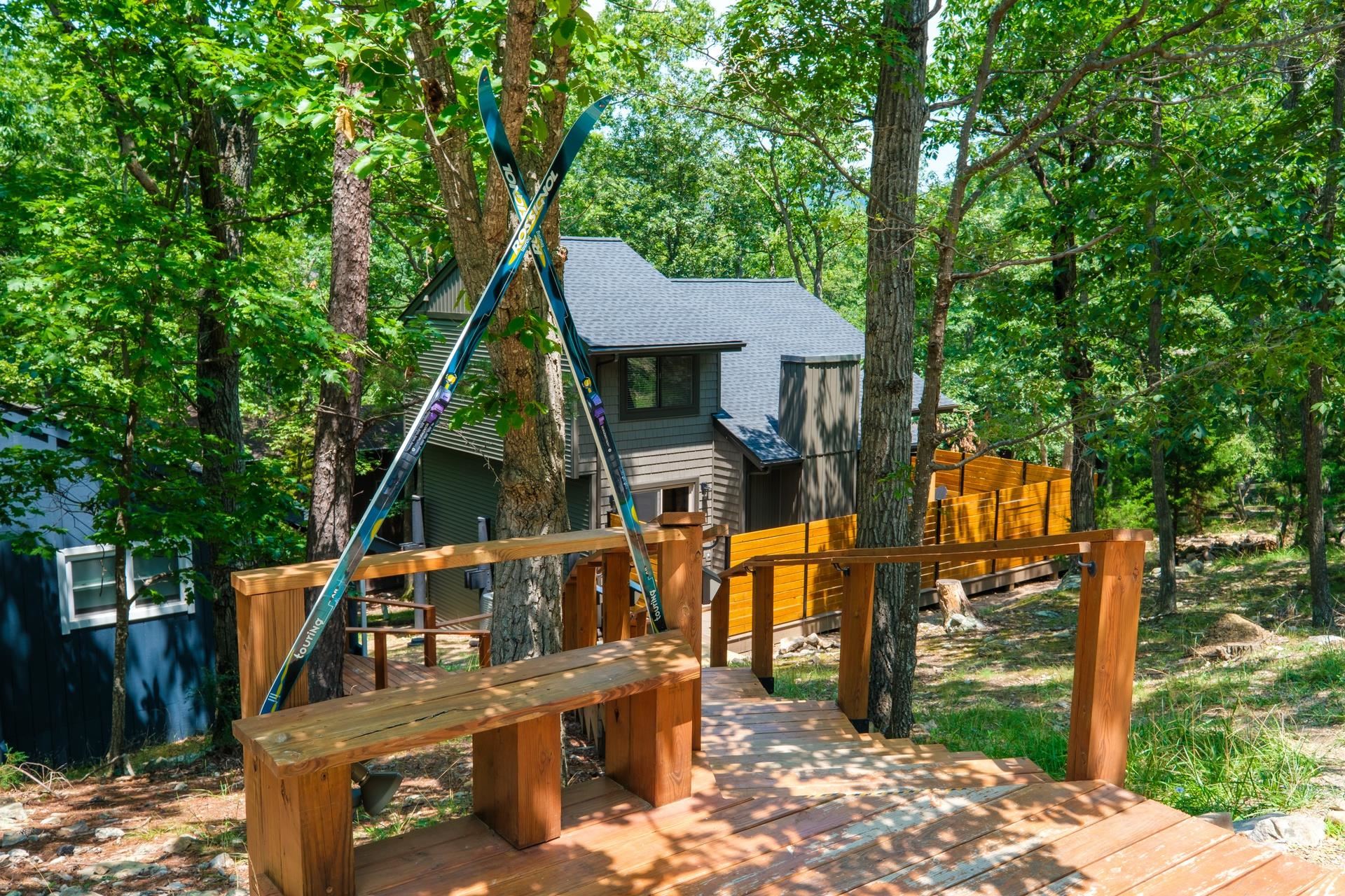 3770 ERICKSEN CIR, MCGAHEYSVILLE, Virginia 22840, 3 Bedrooms Bedrooms, ,2 BathroomsBathrooms,Residential,Fully Renovated - More details coming today,3770 ERICKSEN CIR,675354 MLS # 675354