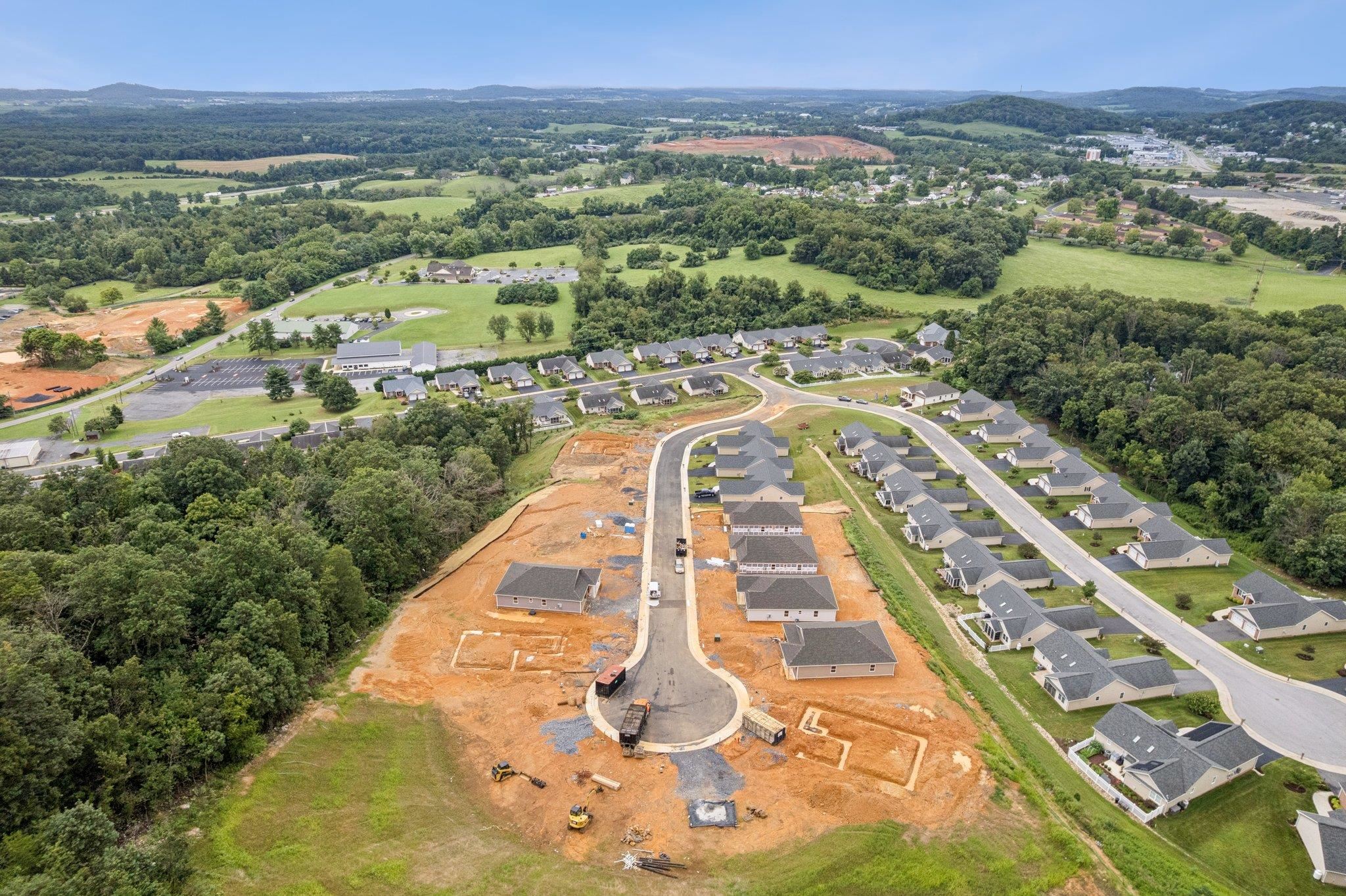 14 RIVER OAK DR, STAUNTON, Virginia 24401, 4 Bedrooms Bedrooms, ,2 BathroomsBathrooms,Residential,14 RIVER OAK DR,675380 MLS # 675380