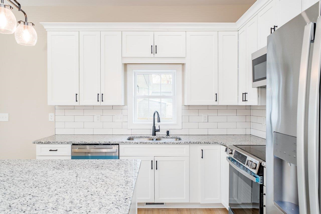 113 S MAIN ST, MOUNT CRAWFORD, Virginia 22841, 3 Bedrooms Bedrooms, ,3 BathroomsBathrooms,Residential,113 S MAIN ST,675381 MLS # 675381