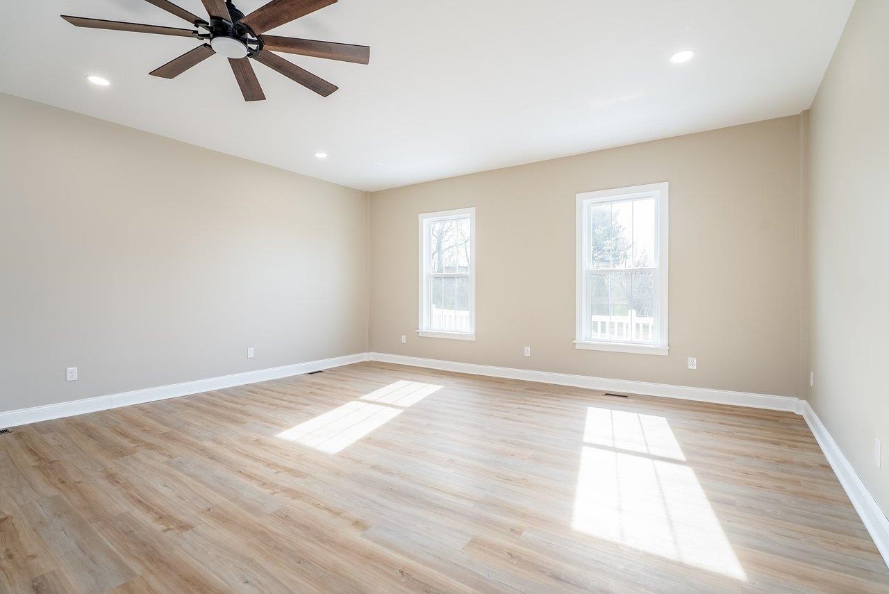 113 S MAIN ST, MOUNT CRAWFORD, Virginia 22841, 3 Bedrooms Bedrooms, ,3 BathroomsBathrooms,Residential,113 S MAIN ST,675381 MLS # 675381