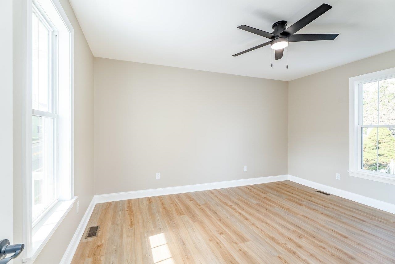 113 S MAIN ST, MOUNT CRAWFORD, Virginia 22841, 3 Bedrooms Bedrooms, ,3 BathroomsBathrooms,Residential,113 S MAIN ST,675381 MLS # 675381