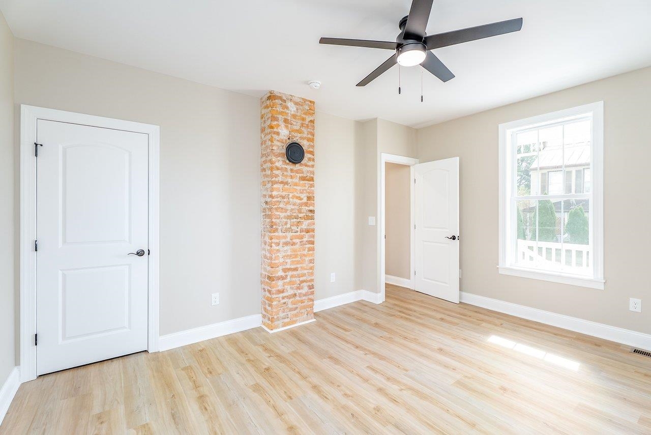 113 S MAIN ST, MOUNT CRAWFORD, Virginia 22841, 3 Bedrooms Bedrooms, ,3 BathroomsBathrooms,Residential,113 S MAIN ST,675381 MLS # 675381