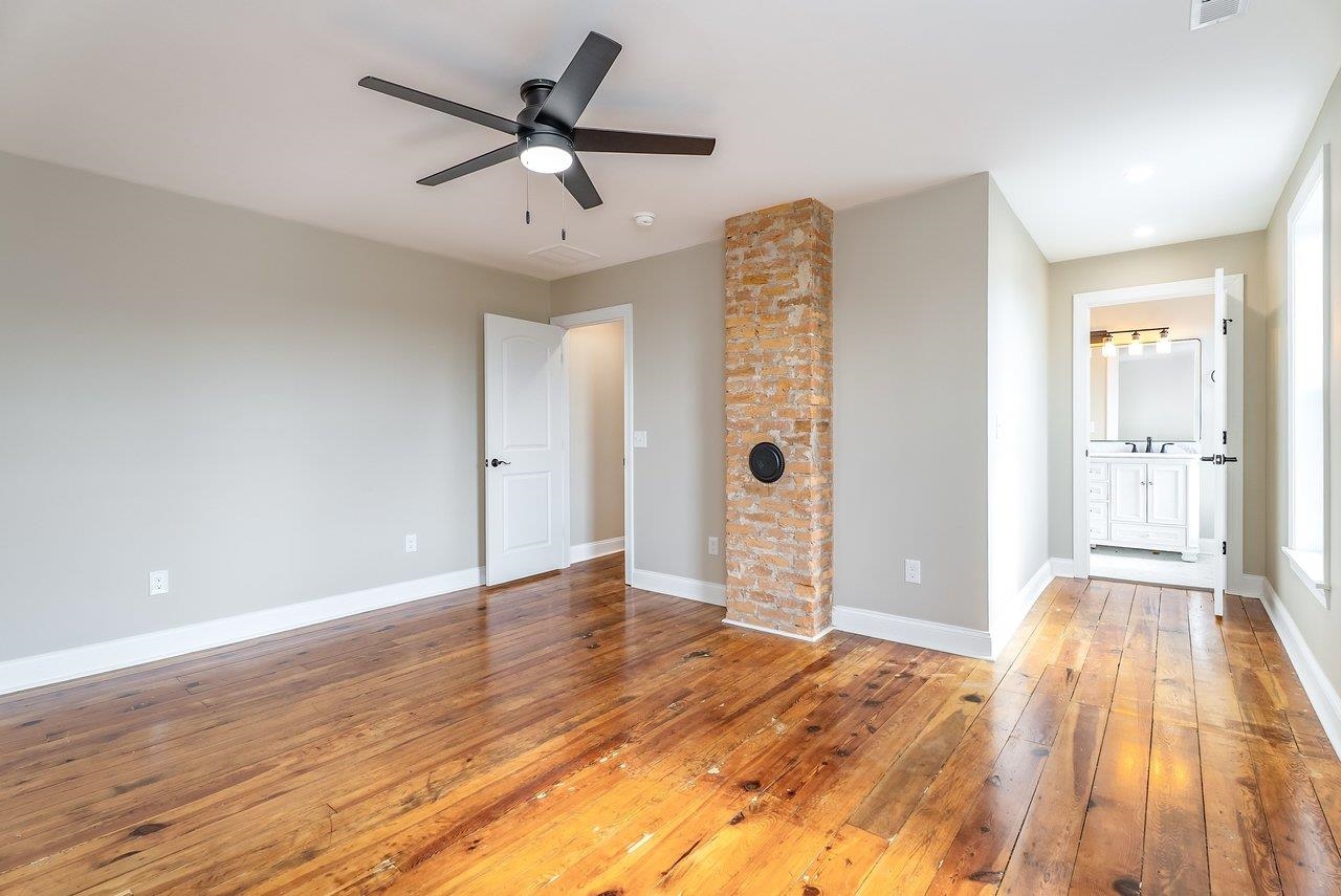 113 S MAIN ST, MOUNT CRAWFORD, Virginia 22841, 3 Bedrooms Bedrooms, ,3 BathroomsBathrooms,Residential,113 S MAIN ST,675381 MLS # 675381