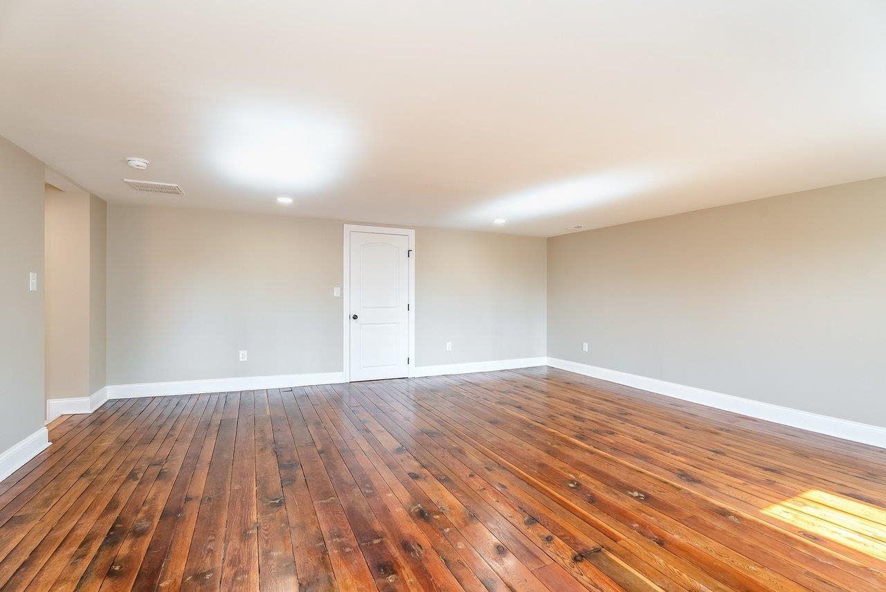 113 S MAIN ST, MOUNT CRAWFORD, Virginia 22841, 3 Bedrooms Bedrooms, ,3 BathroomsBathrooms,Residential,113 S MAIN ST,675381 MLS # 675381