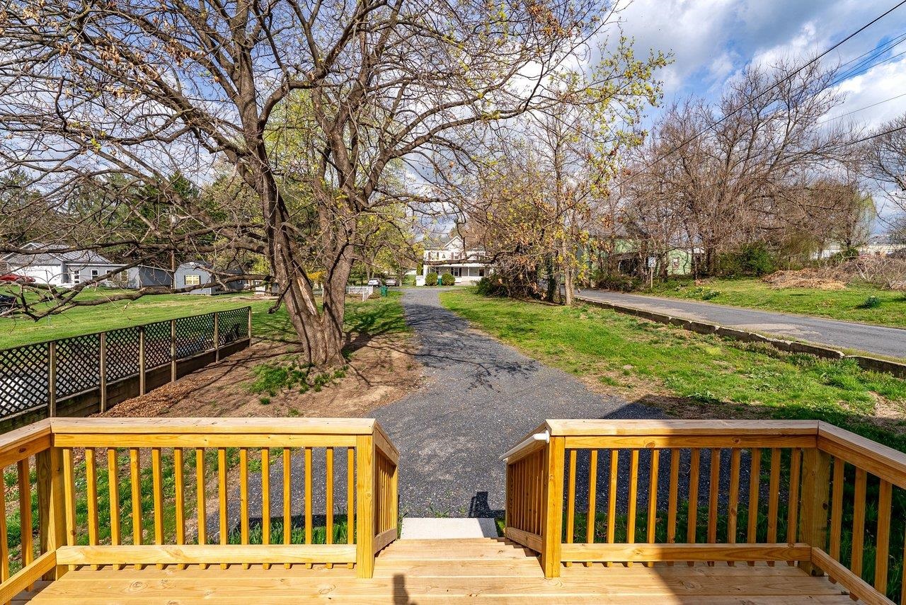 113 S MAIN ST, MOUNT CRAWFORD, Virginia 22841, 3 Bedrooms Bedrooms, ,3 BathroomsBathrooms,Residential,113 S MAIN ST,675381 MLS # 675381