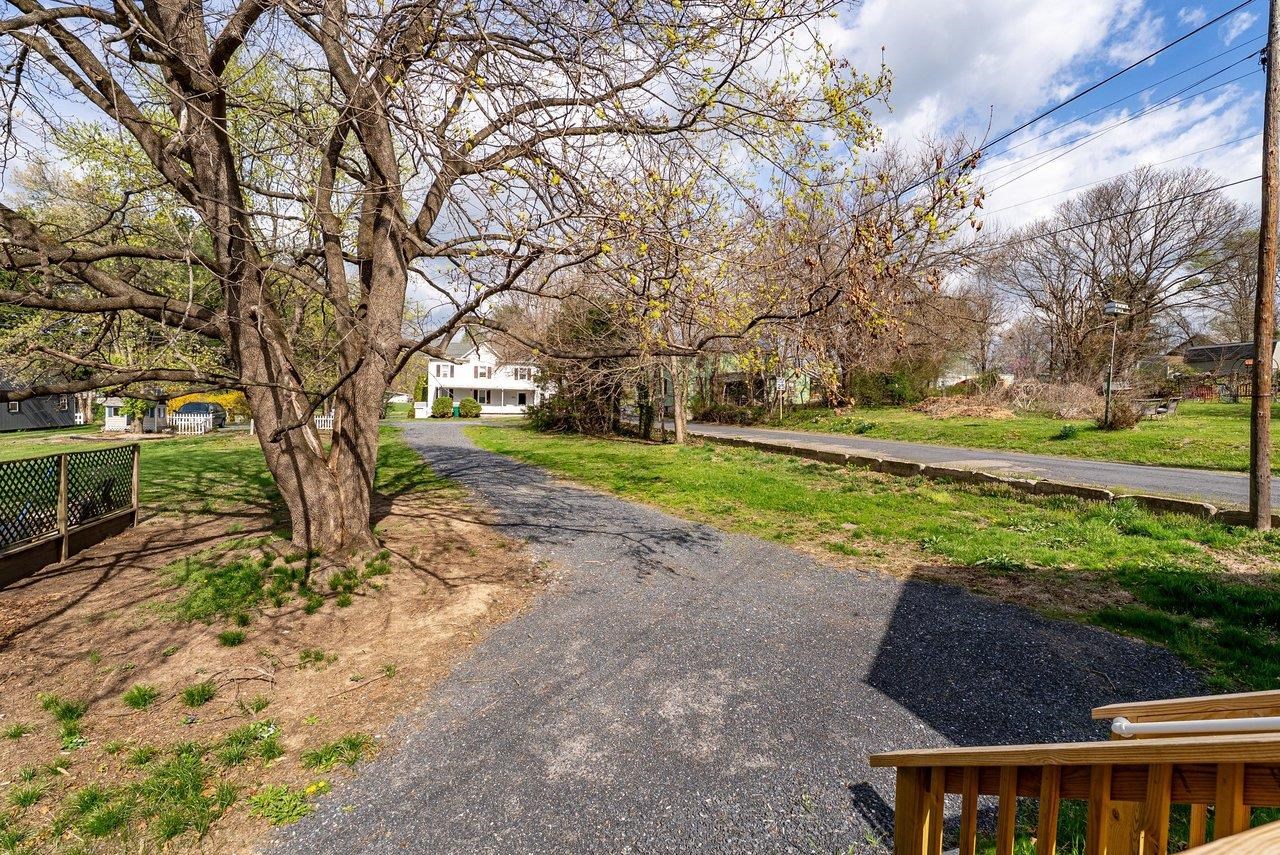 113 S MAIN ST, MOUNT CRAWFORD, Virginia 22841, 3 Bedrooms Bedrooms, ,3 BathroomsBathrooms,Residential,113 S MAIN ST,675381 MLS # 675381