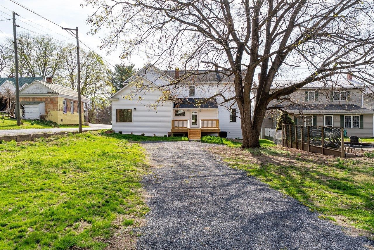 113 S MAIN ST, MOUNT CRAWFORD, Virginia 22841, 3 Bedrooms Bedrooms, ,3 BathroomsBathrooms,Residential,113 S MAIN ST,675381 MLS # 675381