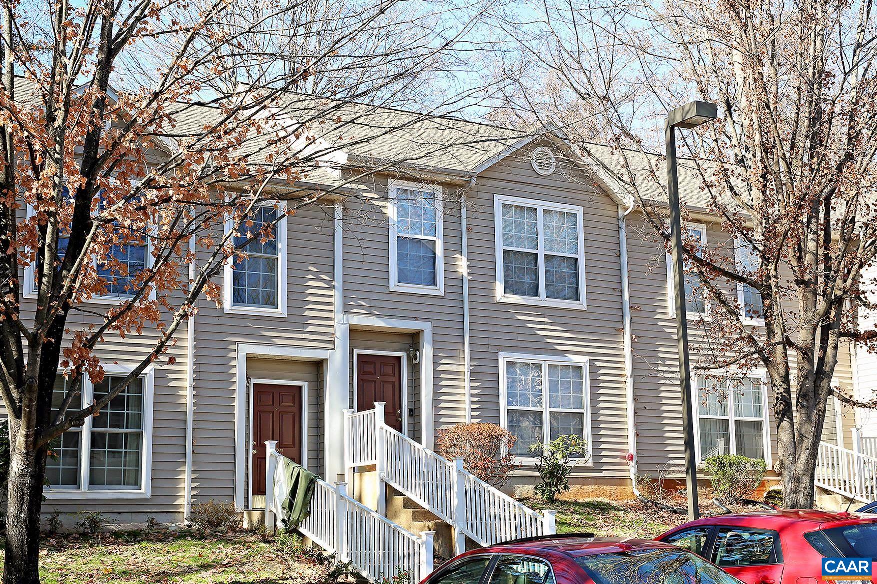 118 HARTFORD CT, CHARLOTTESVILLE, Virginia 22902, 3 Bedrooms Bedrooms, ,2 BathroomsBathrooms,Residential,118 HARTFORD CT,675384 MLS # 675384