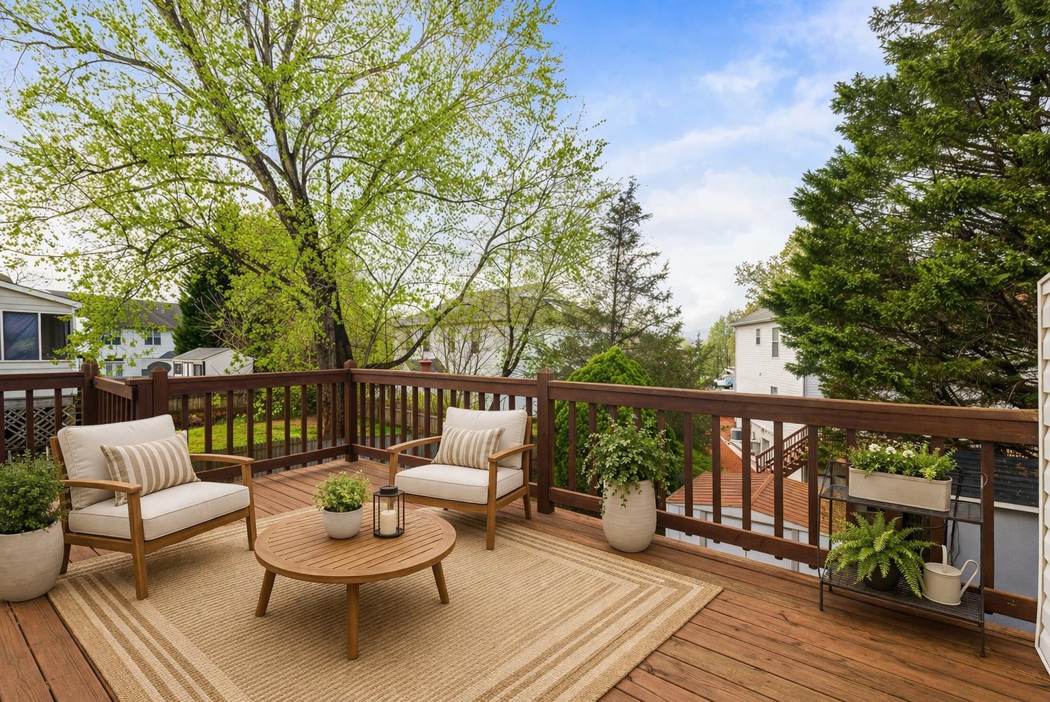 This image has been virtually staged to illustrate potential use of space.