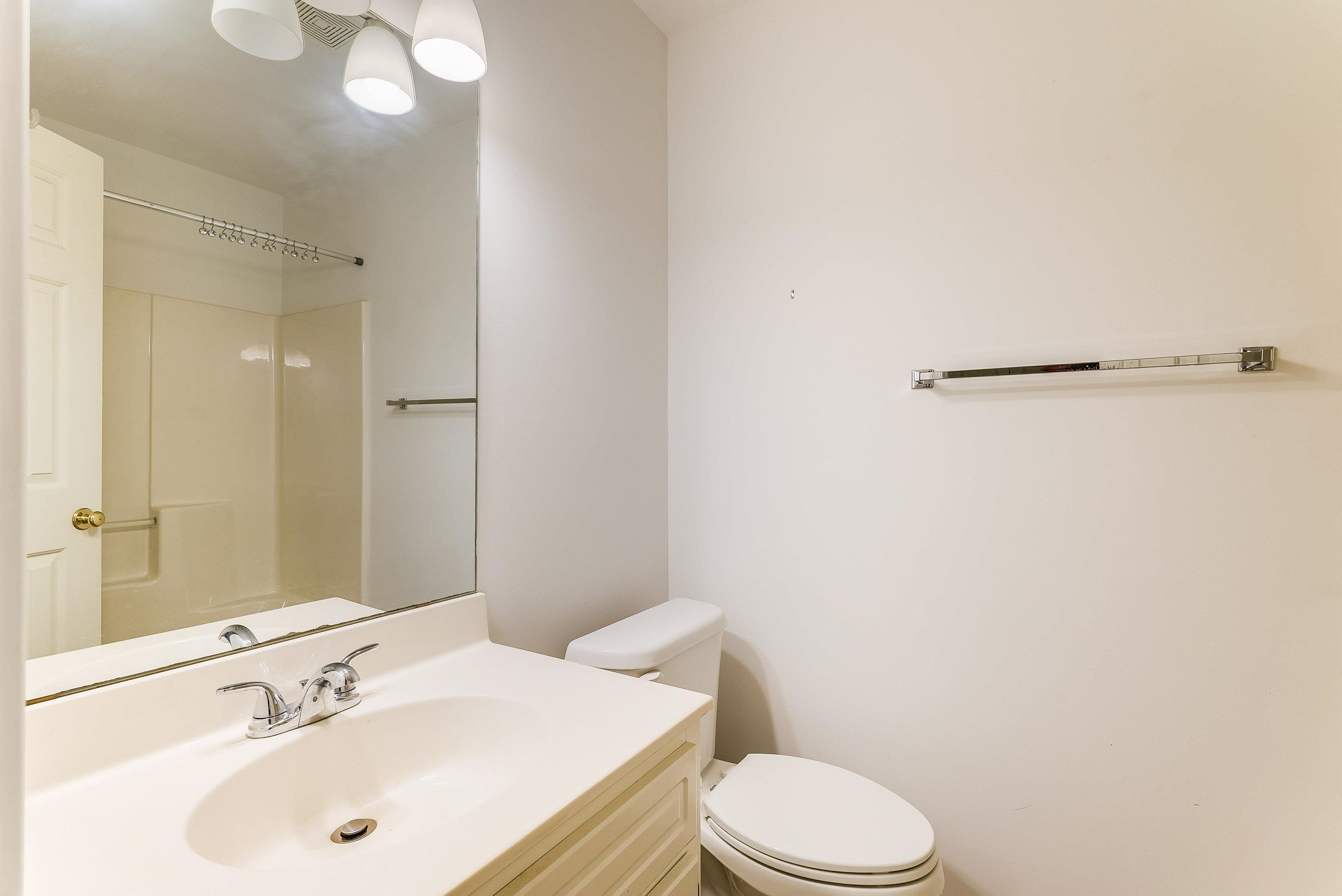 4620 BRIARWOOD DR, CHARLOTTESVILLE, Virginia 22911, 3 Bedrooms Bedrooms, ,3 BathroomsBathrooms,Residential,4620 BRIARWOOD DR,675388 MLS # 675388