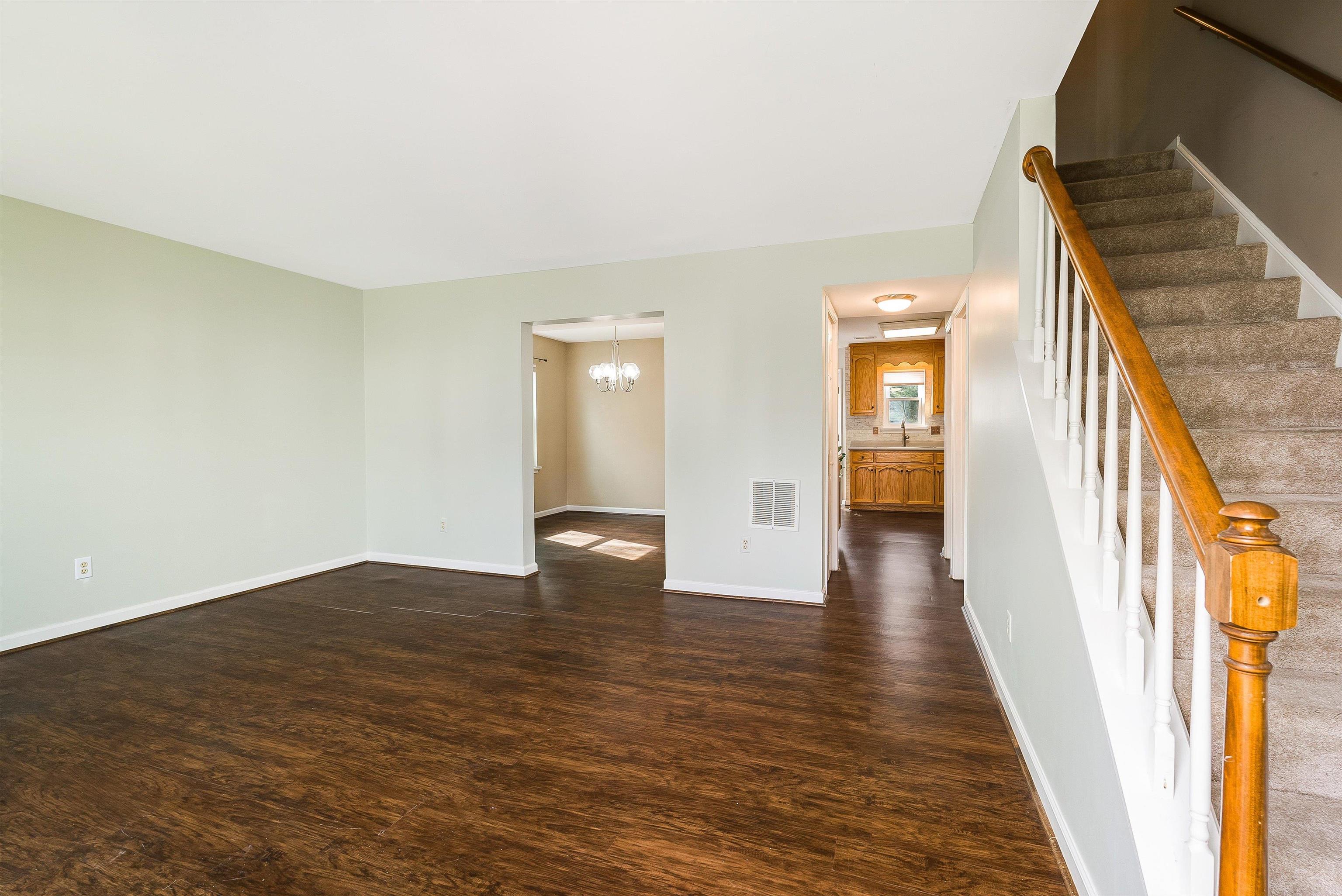 4620 BRIARWOOD DR, CHARLOTTESVILLE, Virginia 22911, 3 Bedrooms Bedrooms, ,3 BathroomsBathrooms,Residential,4620 BRIARWOOD DR,675388 MLS # 675388