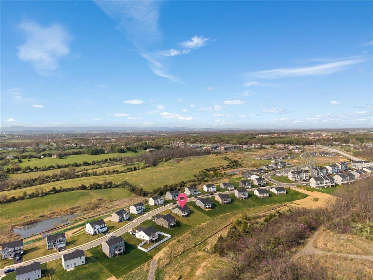 42 MONTVUE DR, FISHERSVILLE, Virginia 22939, 3 Bedrooms Bedrooms, ,2 BathroomsBathrooms,Residential,42 MONTVUE DR,675389 MLS # 675389