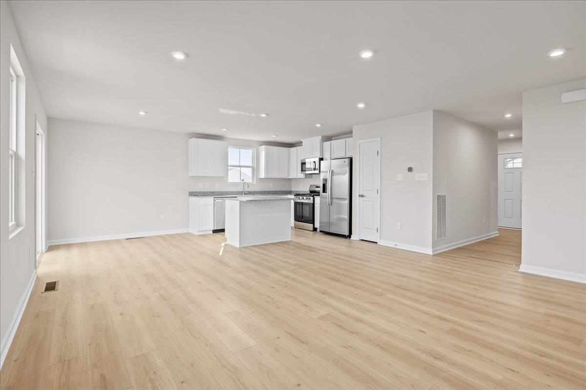 42 MONTVUE DR, FISHERSVILLE, Virginia 22939, 3 Bedrooms Bedrooms, ,2 BathroomsBathrooms,Residential,42 MONTVUE DR,675389 MLS # 675389