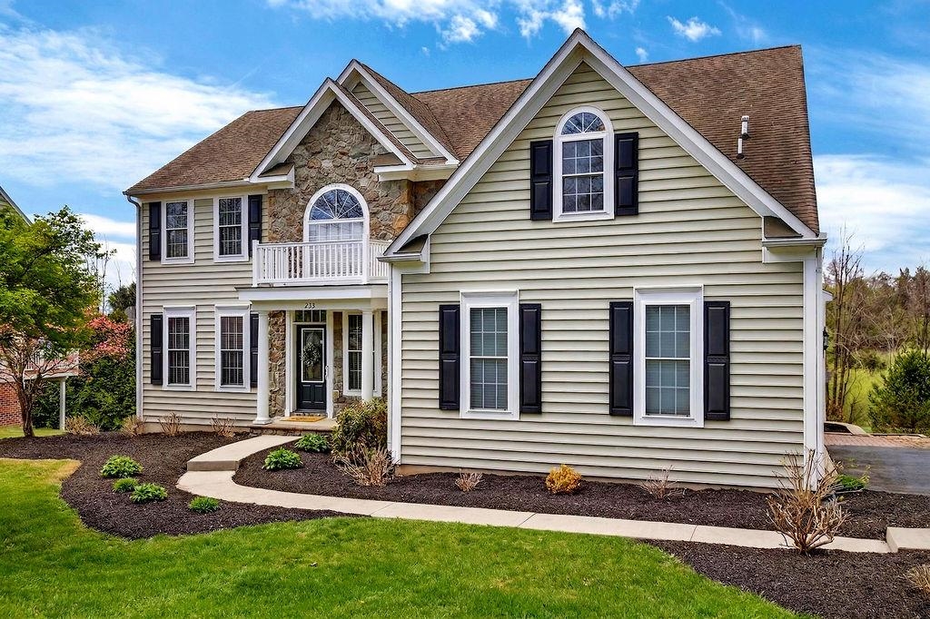 208 CLAYBROOK DR, WAYNESBORO, Virginia 22980, 6 Bedrooms Bedrooms, ,3 BathroomsBathrooms,Residential,208 CLAYBROOK DR,675390 MLS # 675390