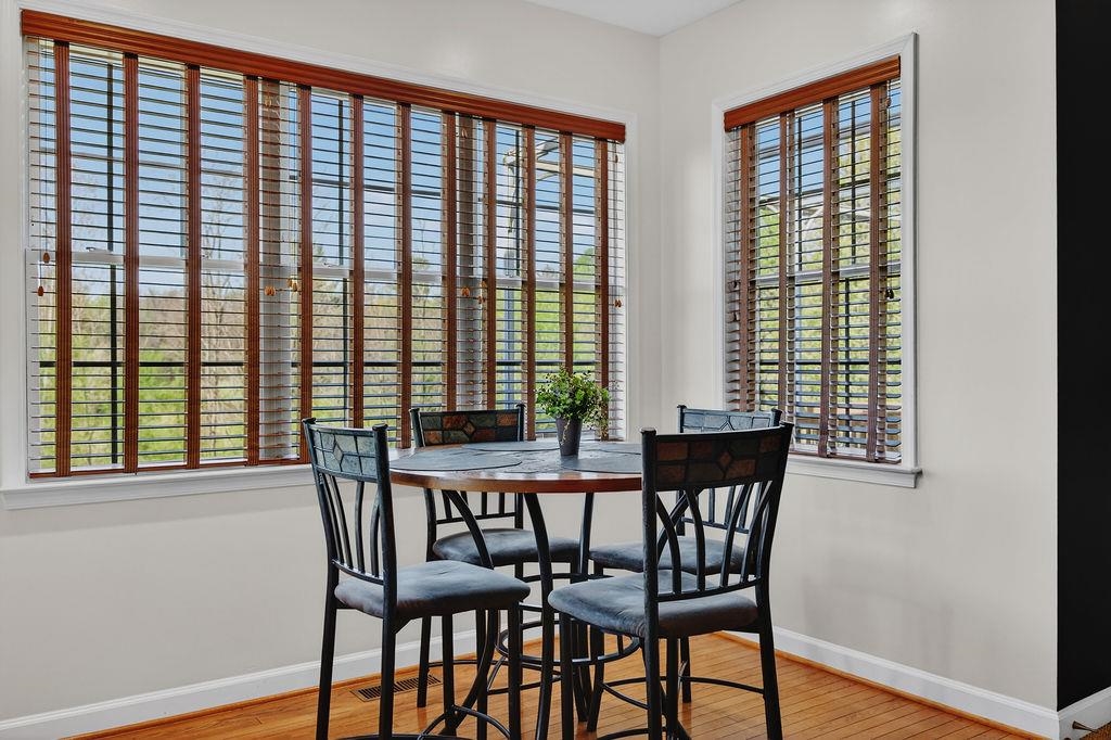 208 CLAYBROOK DR, WAYNESBORO, Virginia 22980, 6 Bedrooms Bedrooms, ,3 BathroomsBathrooms,Residential,208 CLAYBROOK DR,675390 MLS # 675390