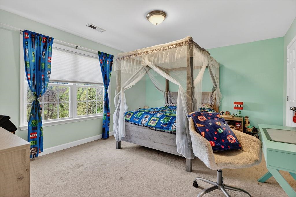 208 CLAYBROOK DR, WAYNESBORO, Virginia 22980, 6 Bedrooms Bedrooms, ,3 BathroomsBathrooms,Residential,208 CLAYBROOK DR,675390 MLS # 675390