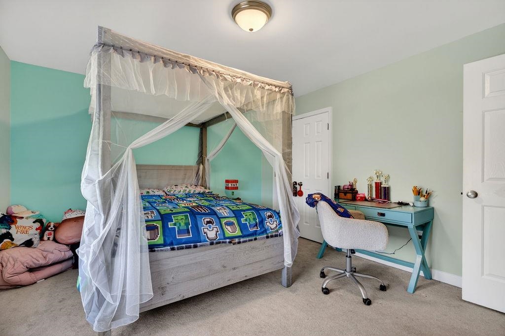 208 CLAYBROOK DR, WAYNESBORO, Virginia 22980, 6 Bedrooms Bedrooms, ,3 BathroomsBathrooms,Residential,208 CLAYBROOK DR,675390 MLS # 675390