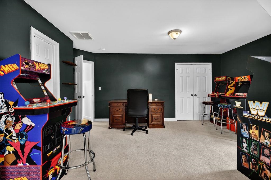 208 CLAYBROOK DR, WAYNESBORO, Virginia 22980, 6 Bedrooms Bedrooms, ,3 BathroomsBathrooms,Residential,208 CLAYBROOK DR,675390 MLS # 675390