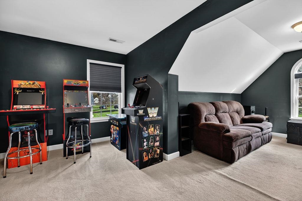 208 CLAYBROOK DR, WAYNESBORO, Virginia 22980, 6 Bedrooms Bedrooms, ,3 BathroomsBathrooms,Residential,208 CLAYBROOK DR,675390 MLS # 675390