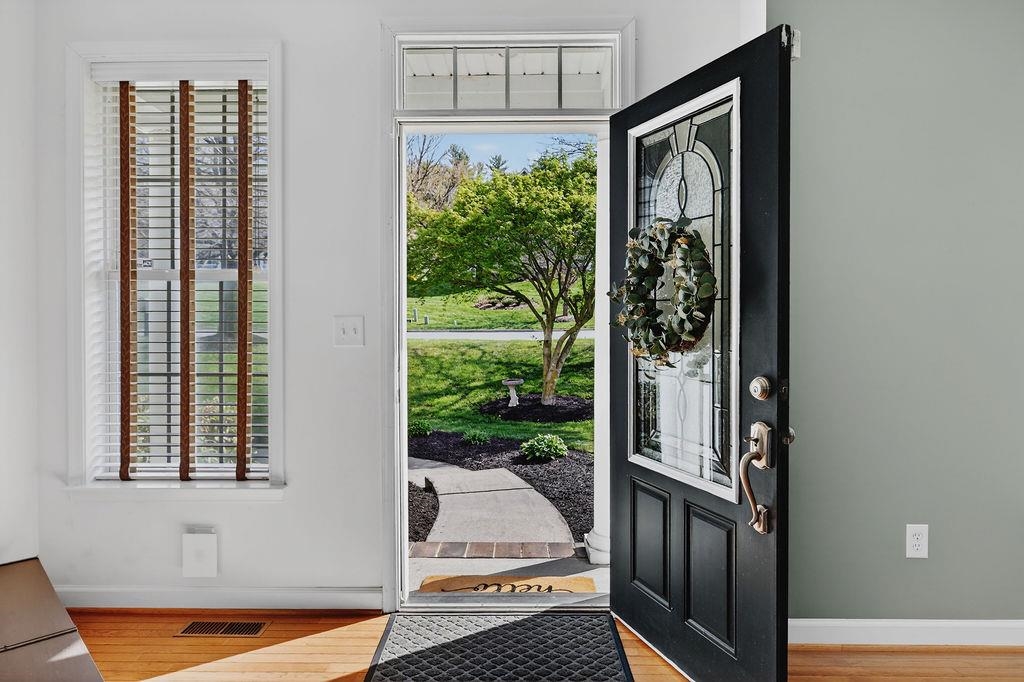 208 CLAYBROOK DR, WAYNESBORO, Virginia 22980, 6 Bedrooms Bedrooms, ,3 BathroomsBathrooms,Residential,208 CLAYBROOK DR,675390 MLS # 675390