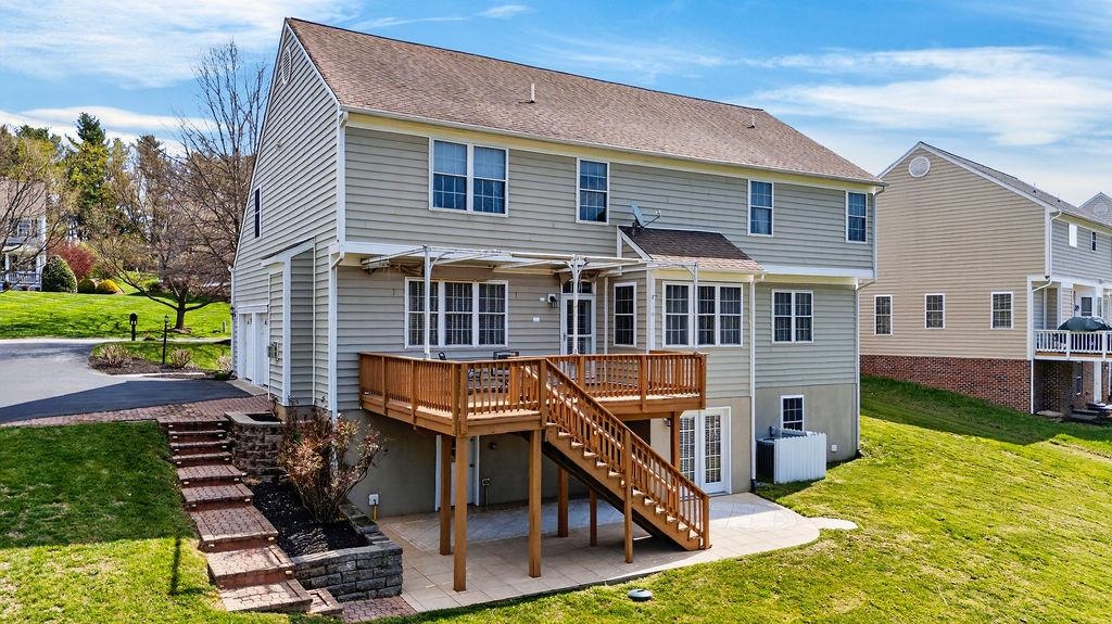 208 CLAYBROOK DR, WAYNESBORO, Virginia 22980, 6 Bedrooms Bedrooms, ,3 BathroomsBathrooms,Residential,208 CLAYBROOK DR,675390 MLS # 675390