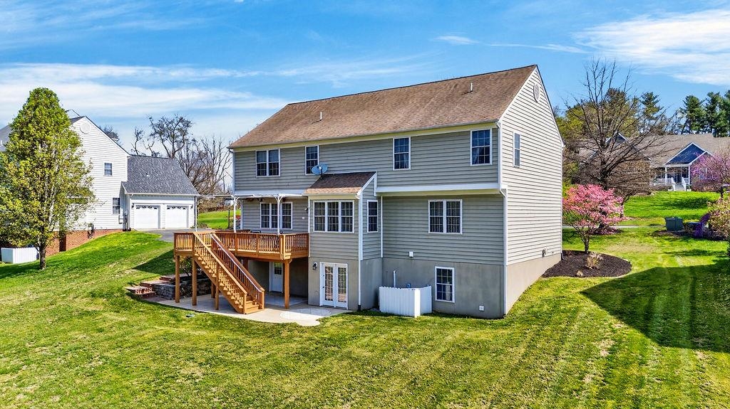 208 CLAYBROOK DR, WAYNESBORO, Virginia 22980, 6 Bedrooms Bedrooms, ,3 BathroomsBathrooms,Residential,208 CLAYBROOK DR,675390 MLS # 675390