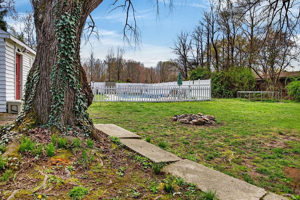 345 LAKE DR, CRIMORA, Virginia 24431, 3 Bedrooms Bedrooms, ,2 BathroomsBathrooms,Residential,345 LAKE DR,675392 MLS # 675392